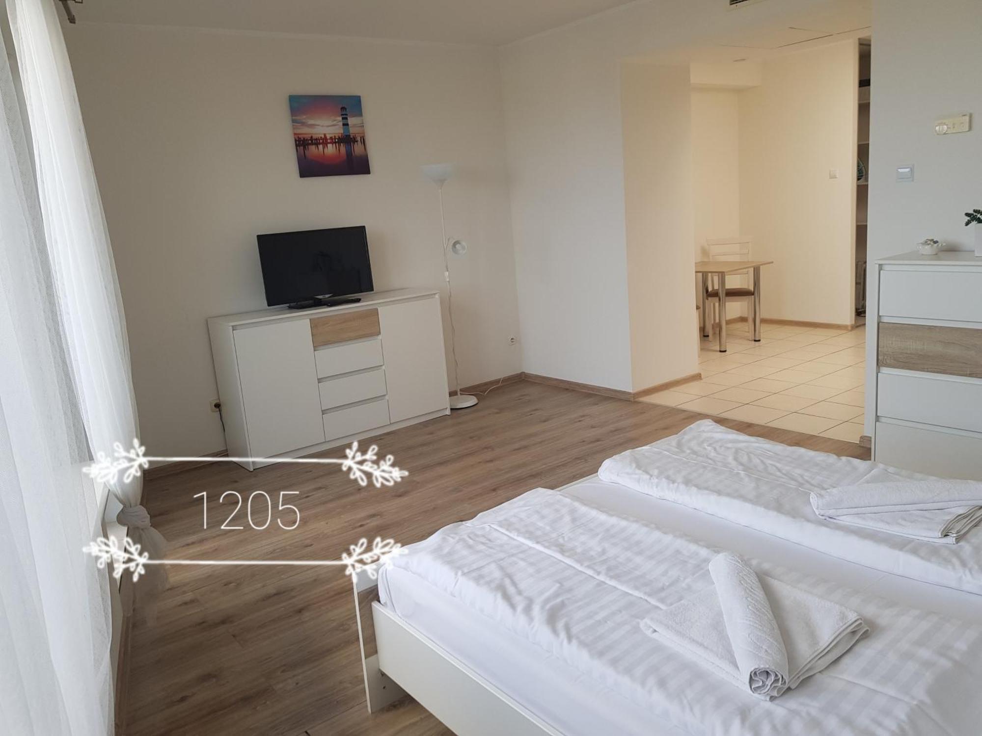 Polonia Apartamenty Kolobřeh Exteriér fotografie